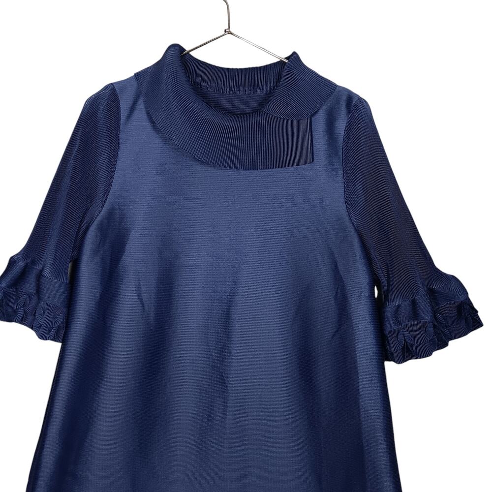 Pleated Fabric Mini Dress Navy Blue Size Medium Gathered Cuffs to 3/4 Sleeves - Picture 6 of 9